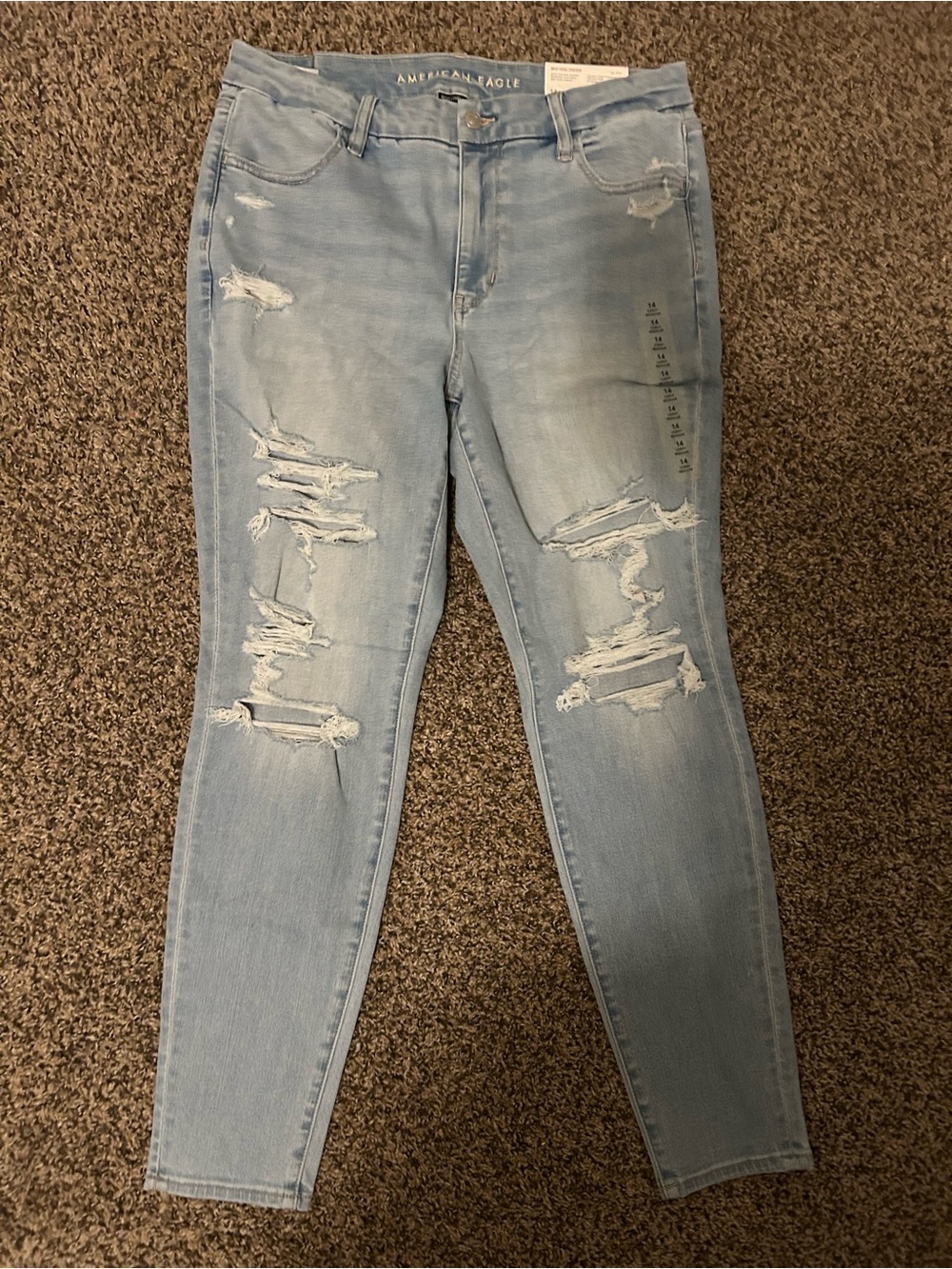 American Eagle Outfitters Light Wash Ripped Skinny Jeans